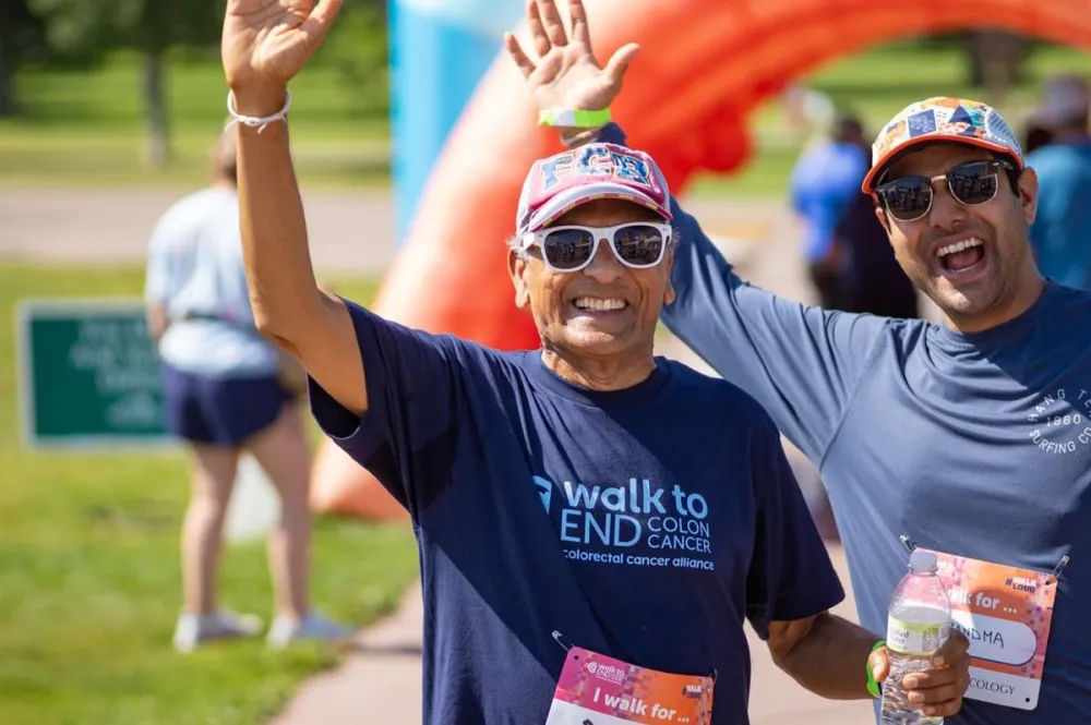 Walk to End Colon Cancer participants