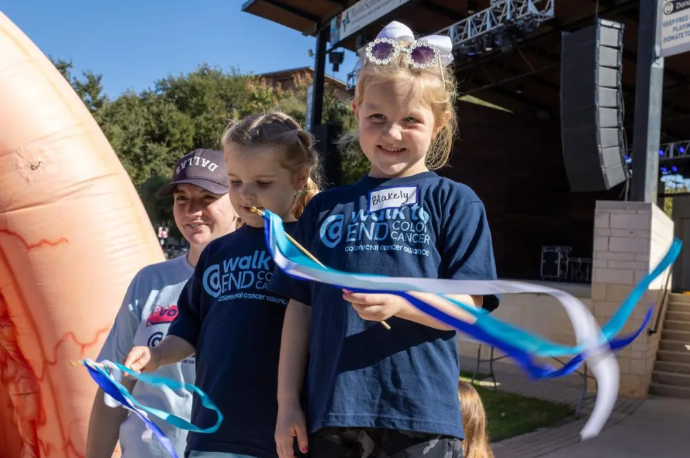 Walk to End Colon Cancer participants