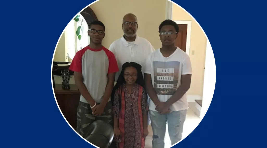 Donnie Bradford and his children