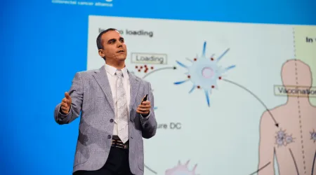 Kevin Van Der Jeught, PhD, presents at AllyCon in Miami Beach.