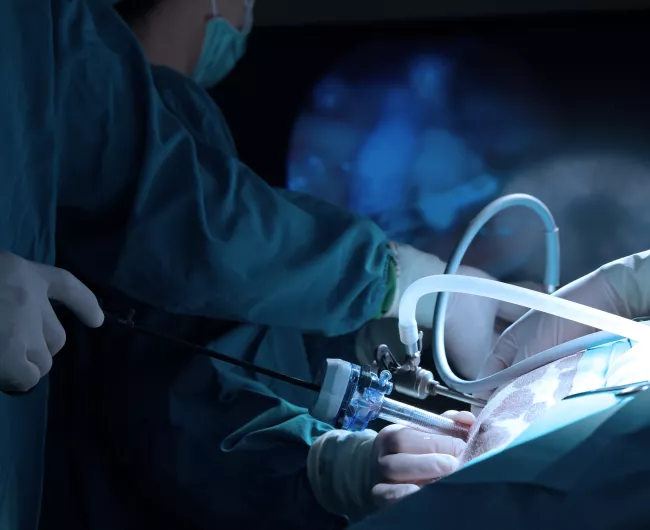 laparoscopic surgery with doctors 