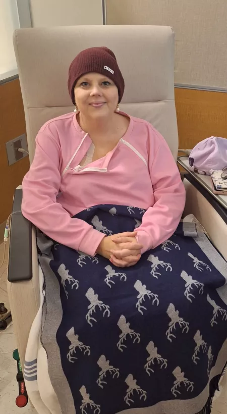 Heather Dykes in chemotherapy.